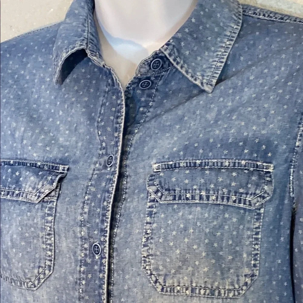 Johnny Was 3J Workshop Blue Long Sleeve Boxy Button Down with Stars - Picture 3 of 6